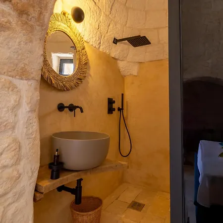 Trullo Con Vista Mare E Piscina Riscaldata Vila *